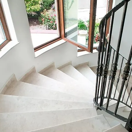 Delux 2Bdr Apartments Regina Fashion In Nicky House, Balchik * Balchik