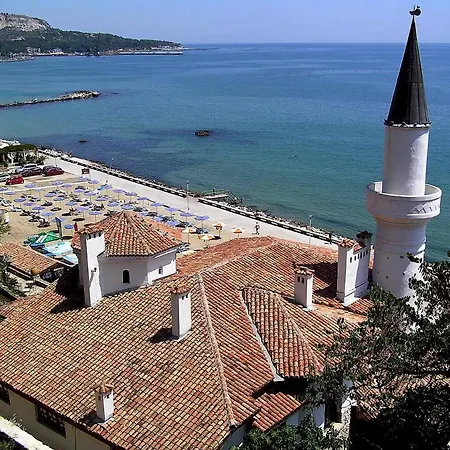 Delux 2Bdr Apartments Regina Fashion In Nicky House, Balchik Appartamento