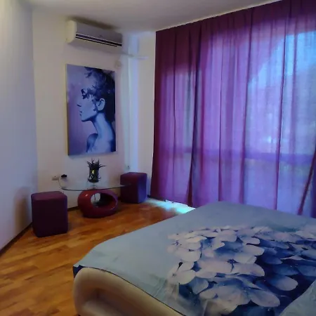 Appartamento Delux 2Bdr Apartments Regina Fashion In Nicky House, Balchik