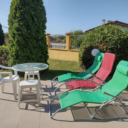 Appartamento Delux 2Bdr Apartments Regina Fashion In Nicky House, Balchik *