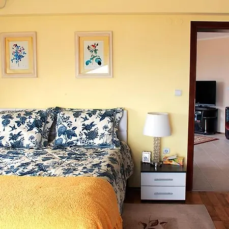 Delux 2Bdr Apartments Regina Fashion In Nicky House, Balchik Apartament *