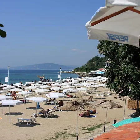 Delux 2Bdr Apartments Regina Fashion In Nicky House, Balchik * Bałczik
