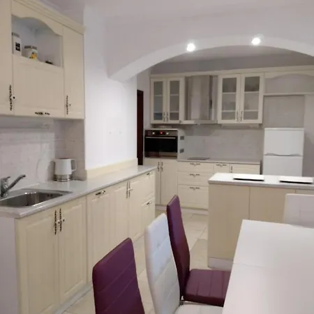 Apartament Delux 2Bdr Apartments Regina Fashion In Nicky House, Balchik *